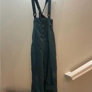 Men’s Columbia Forest Green Outdoor Jumpsuit Snow pants, Medium